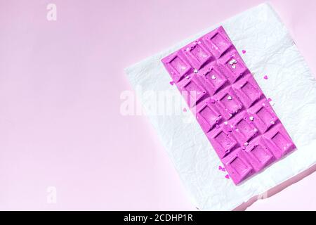 Handgemachte lila Schokolade mit Filipino Superfood Yam oder Rohr. Stockfoto