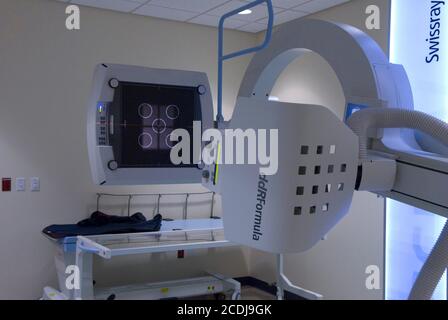 Austin, TX 26. Juni 2007: Digitales Röntgengerät bei der Eröffnung des 200 Millionen US-Dollar teuren Dell Children's Medical Center in Austin, einem 500,000 Quadratmeter großen, hochmodernen Krankenhaus mit 24 Intensivpflegebetten und 170 Patientenzimmern. ©Bob Daemmrich Stockfoto