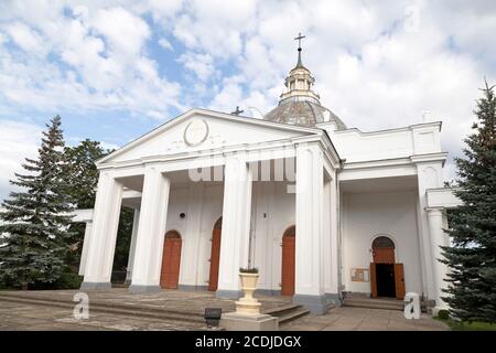 St. Peter Kirche in Daugavpils, Lettland. Die römisch-katholische Kultstätte befindet sich im Zentrum von Lettlands zweiter Stadt. Stockfoto