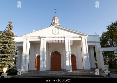 St. Peter Kirche in Daugavpils, Lettland. Die römisch-katholische Kultstätte befindet sich im Zentrum von Lettlands zweiter Stadt. Stockfoto