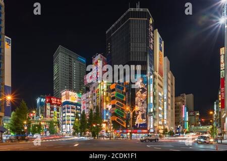 tokio, japan - august 27 2020: Seit 17 Jahren im elektrischen Viertel gelegen, wurde das 2. Gebäude der legendären Videospielarkaden SEGA Akihabara geschlossen Stockfoto