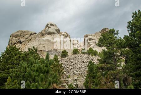 Nahaufnahme von George Washington, Thomas Jefferson, Abraham Lincoln und Theodore Roosevelt in Mount Rushmore in Rapid City South Dakota geschnitzt Stockfoto