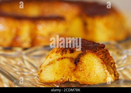 Köstliche Crème Caramel Dessert. Eine klassische Ei und karamellisierten Zucker begeistern. Karamell Pudding Detail, Creme-Pudding, Flan. Stockfoto