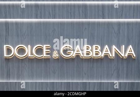 Italienisches Luxus-Modehaus Dolce & Gabbana Logo in Hongkong. Stockfoto