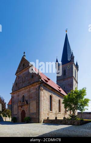 Kirche Mariä Geburt, Kirchturm mit vier Türmen, Hannberg, Kreis Hessdorf, Seebacher Grund, Kreis Erlangen Stockfoto