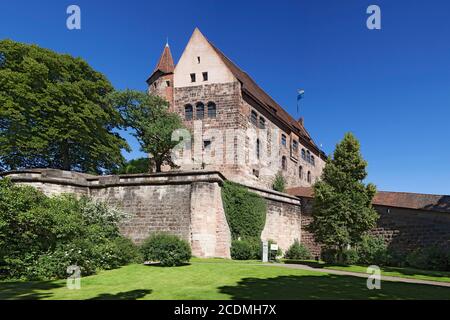 Gebäudeteil rechts Palas, links Kemenate, Kaiserburg Nürnberg, Mittelfranken, Franken, Bayern, Deutschland Stockfoto