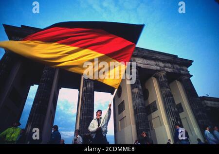 Wiedervereinigung, Fest der Einheit am 2/3. Oktober 1990, Feier am Brandenburger Tor Berlin Stockfoto