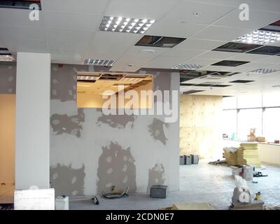 Gebäude Fertigstellung Arbeiten Stockfoto