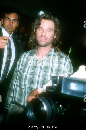 Westwood, California, USA 11. März 1996 Schauspieler Kurt Russell besucht Warner Bros. Pictures' 'Executive Decision' Premiere am 11. März 1996 im Mann Village Theater in Westwood, Kalifornien, USA. Foto von Barry King/Alamy Stockfoto Stockfoto