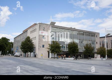 Die Solent University in Southampton, Hampshire in Großbritannien, aufgenommen am 10. Juli 2020 Stockfoto