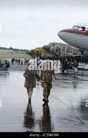 Glasgow Prestwick Airport 24 Mai 2019 Dakota Flugzeuge auf dem Weg nach Frankreich Credit : Alister Firth Stockfoto