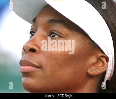 Venus Williams von den Washington Kastles vor einem WTT-Spiel gegen das New York Buzz im Kastle Stadium, in Washington D.C. am 7. Juli 2010. Washington Stockfoto