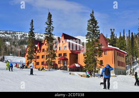 Skigebiet Sheregesh, Green Mountain, Mountain Shoria, Kemerowo Region, Russland Stockfoto