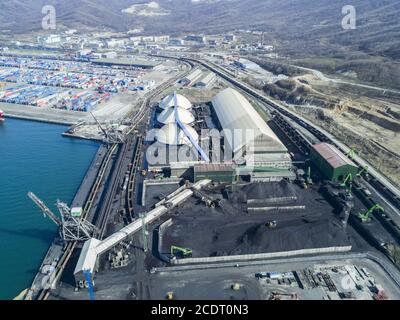 Arbeiten Sie in Kohle Hafenumschlag terminal Stockfoto