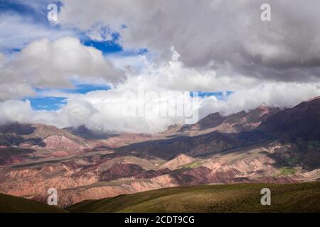 Serranias del Hornocal, farbige Berge, Argentinien Stockfoto