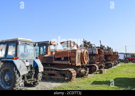 Traktor. Landwirtschaftliche Maschinen. Stockfoto