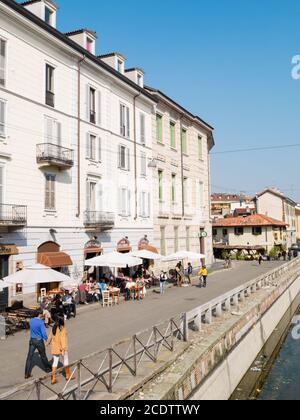 MAILAND-ITALIEN-03 12 2014, Zone des Navigli Kanal des Wassers geht in der Stadt Mailand Stockfoto