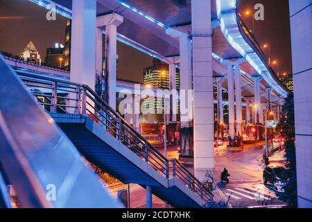 Yan'an Hochstraße Überführung Kreuzung Stockfoto