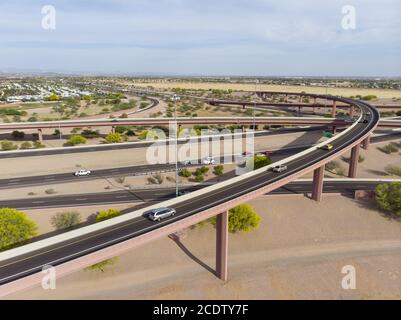 Luftaufnahme eines Autobahnüberführung-Systems Stockfoto