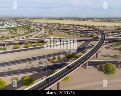 Luftaufnahme eines Autobahnüberführung-Systems Stockfoto