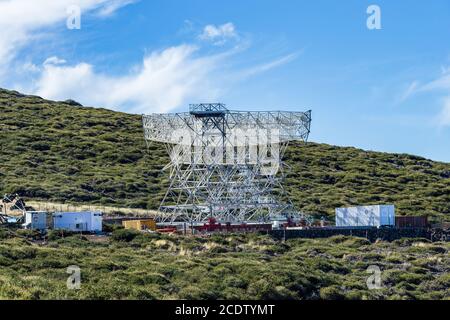 La Palma - Observatorium mit Radioteleskop auf der Roque De los Muchachos Stockfoto