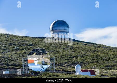 La Palma - Observatorium mit Radioteleskop auf der Roque De los Muchachos Stockfoto