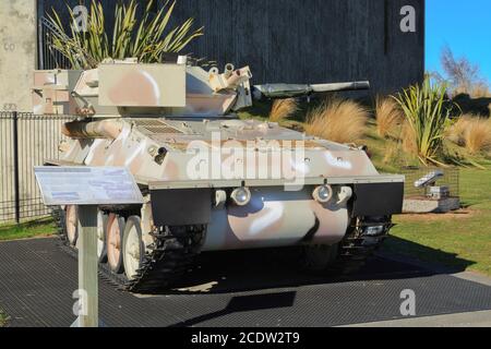 Ein Skorpion CVR (Kampffahrzeug, Reconnaissance), ein britischer leichter Panzer, der seit 1970 im Einsatz ist, wird im National Army Museum, Waiouru, Neuseeland ausgestellt Stockfoto