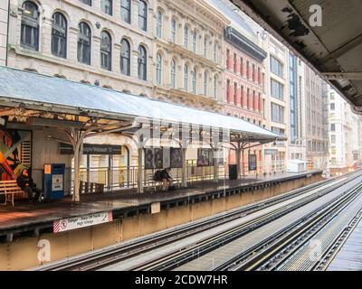 Unter der Erde ist Chicago die Stadt der Wolkenkratzer. Chicago Straßen, Gebäude und Sehenswürdigkeiten der Stadt Chicago. Stockfoto