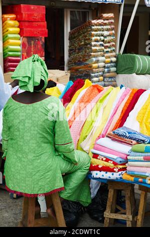 Senegal. Dakar. Straßenmarkt um den Sandaga Markt. Stockfoto