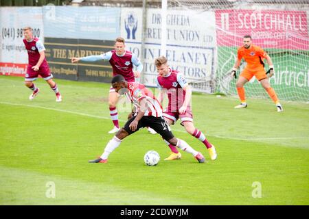 JAMES AKINTUNDE (Derry City FC) Während der Extratime.ie FAI Cup – 2. Runde Fixpunkt dazwischen Drogheda Utd & Derry City FC Stockfoto