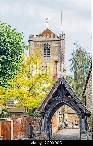 Dorchester on Thames (Oxfordshire, England): Kirche und Kirchhof mit Lychgate Stockfoto