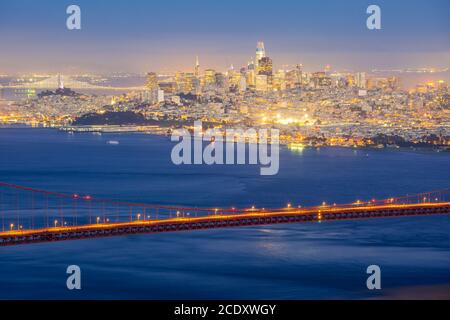 Golden Gate Bridge Sonnenuntergang Stockfoto