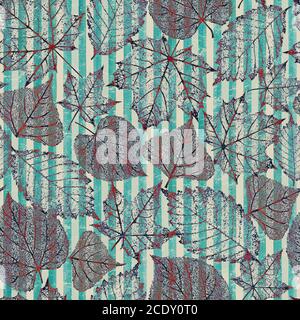 Herbst abstrakt transparent Blatt Skelett Streifen nahtlose Muster. Blätter Ornament auf blaugrünen Streifen Hintergrund teal. Gestreifter Herbstdruck für Texti Stockfoto