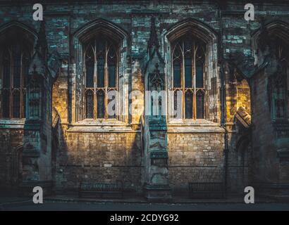 Kathedrale von Winchester in der Nacht Stockfoto