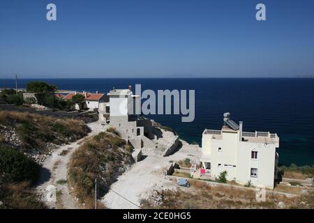 Die schönste Stadt der Türkei ist Karaburun Stadt Izmir. Schöne Küstenstadt Karaburun. Die schönsten Strände an der Küste von Karaburun. Stockfoto