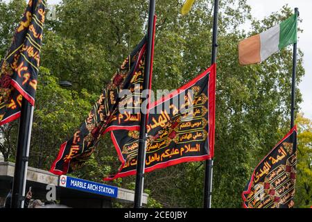 London 30. August 2020 Aschura Tag Veranstaltung für schiitische Muslime im Zentrum von London. Für schiitische Muslime ist Ashura ein feierlicher Tag der Trauer um das Martyrium Husseins im Jahr 680 n. Chr. in Karbala im Irak. Es ist geprägt von Trauerritualen und Passionsspielen, die das Martyrium nachspielen. Die Veranstaltung fand im Hyde Park mit einem marsch in der Oxford Street Quelle: Ian Davidson/Alamy Live News Stockfoto