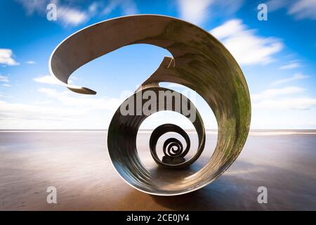 Mary's Shell, Installation moderner Kunst am Strand von Cleveley in der Nähe von Blackpool. Stockfoto