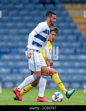 Oxford, Großbritannien. August 2020. Geoff Cameron von QPR während der 2020/21 hinter verschlossenen Türen Pre Season Freundschaftsspiel zwischen Oxford United und Queens Park Rangers im Kassam Stadium, Oxford, England am 29. August 2020. Foto von Andy Rowland. Kredit: Prime Media Images/Alamy Live Nachrichten Stockfoto