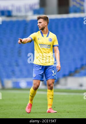 Joel Veltman von Brighton während der Vorsaison Freundschaftsspiel zwischen Brighton und Hove Albion und Chelsea im Amex Stadium , Brighton , 29 August 2020 . - Stockfoto