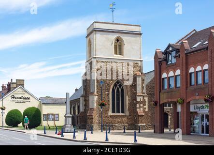 St Michael & All Angels Parish Church, High Street, Shefford, Bedfordshire, England, Großbritannien Stockfoto