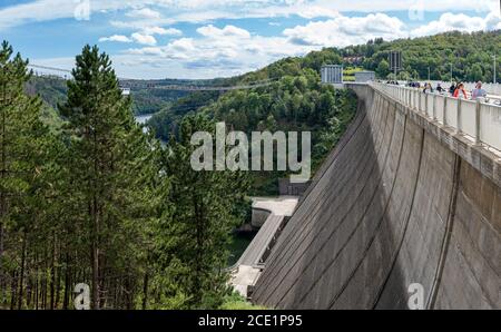 Oberharz am Brocken, DEUTSCHLAND - August 29.2020: Der Rappbode-Staudamm ist der größte Staudamm im Harz sowie der höchste Staudamm Deutschlands. Stockfoto