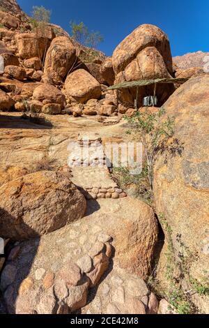 Landschaft hinter weißen Lady Gemälde in Namibia Stockfoto