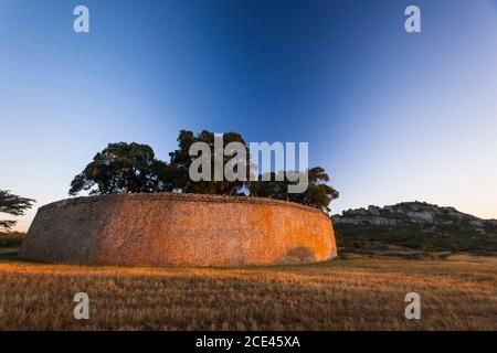 Große Zimbabwe Ruinen, Hauptstruktur "die große Einschließung", alte Hauptstadt der Bantu Zivilisation, Masvingo Provinz, Zimbabwe, Afrika Stockfoto