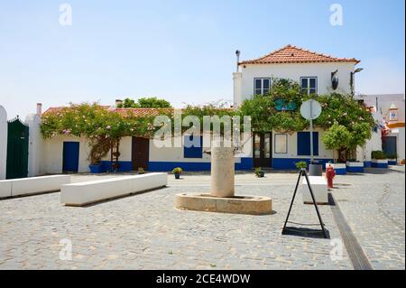 Fotos von den Ferien in Porto Covo, Portugal im Juli 2020 Stockfoto