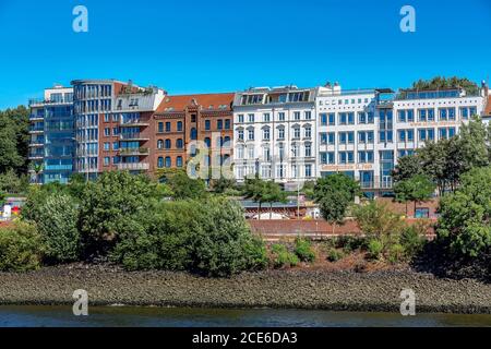 Deutschland, Hamburger Skyline und Elbe Stockfoto