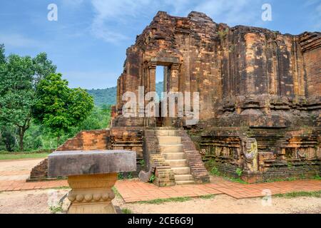 Mein Sohn ist eine Tempelstadt in Zentralvietnam. In 1969 wurde der Tempelkomplex durch amerikanische Bombardierungen zerstört. 1999 wurde es zum Welterbe erklärt Stockfoto