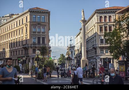 Szene im echten Leben in Padua Straße mit Menschen 3 Stockfoto