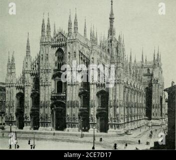 . Pélerins de Rome et du XXVIe Congrés Eucharistique International (24-29 Mai 1922). Le 'Congrès du Pape'. Cérémonies grandioses et paroles de paix - Pie XI et les Canadiens. - Retour par Assise et autres villes et sanctuaires. - Souvenirs und Eindrücke; . FLORENZ. – Le Baptistère et la Cathédrale. LA CATHEDRALE DE MILAN. – 87 – Le lendemain matin, départ en direction de Venise. Nous nous deman-dions sil était possible quon eût à nous iaire voir quelque chose pouvantenlever la palme que nous avions décernée einstimmig ement à Florenz. Ilfaut éviter les comparaisons en pareil cas; Mais quelles raf Stockfoto