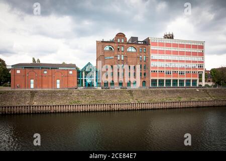 Kultur- und Stadtgeschichtliches Museum Duisburg im Binnenhafen, Nordrhein-Westfalen, Deutschland. Kultur- und Stadthistorisches Museum Duisburg im inne Stockfoto