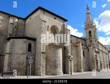 La Merced römisch-katholische historische Kirche Iglesia de Nuestra Señora De la Merced Burgos Kastilien und Leon Spanien Stockfoto